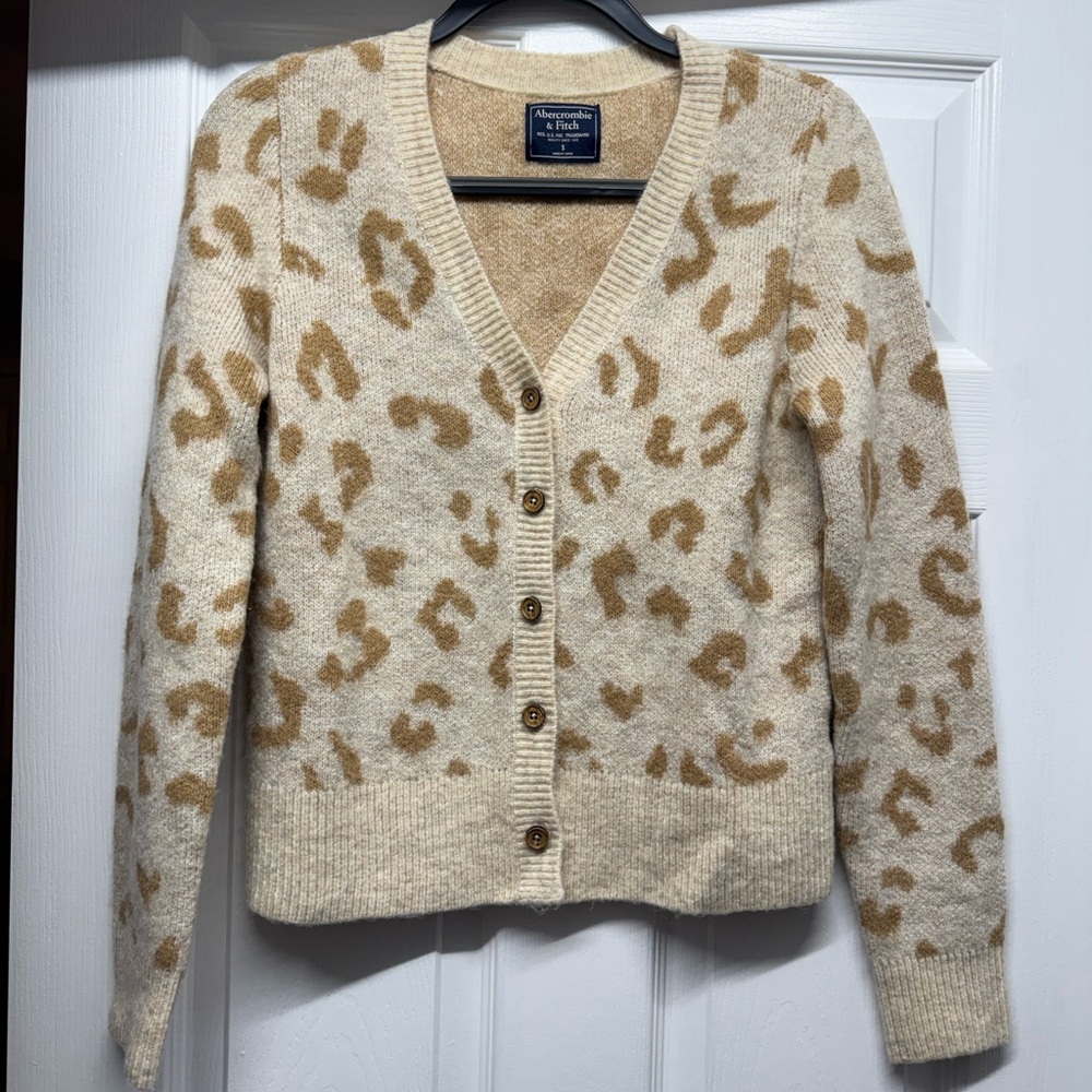 Abercrombie & Fitch Tan and Cream Patterned Cardigan